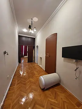 Kirayə verilir obyekt 125 m²