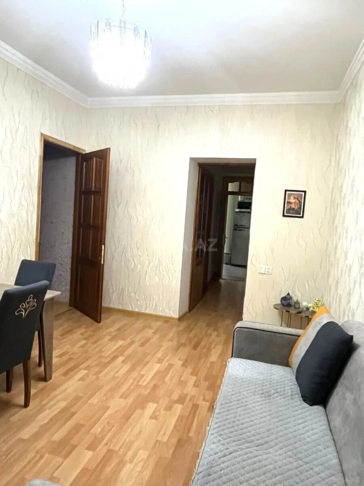 Satılır 3 otaqlı mənzil 76 m²
