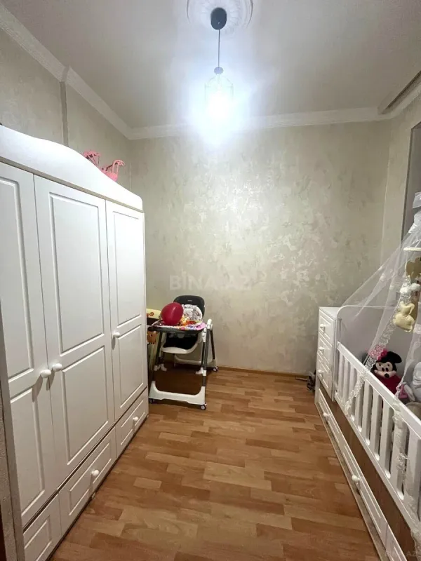 Satılır 3 otaqlı mənzil 76 m²