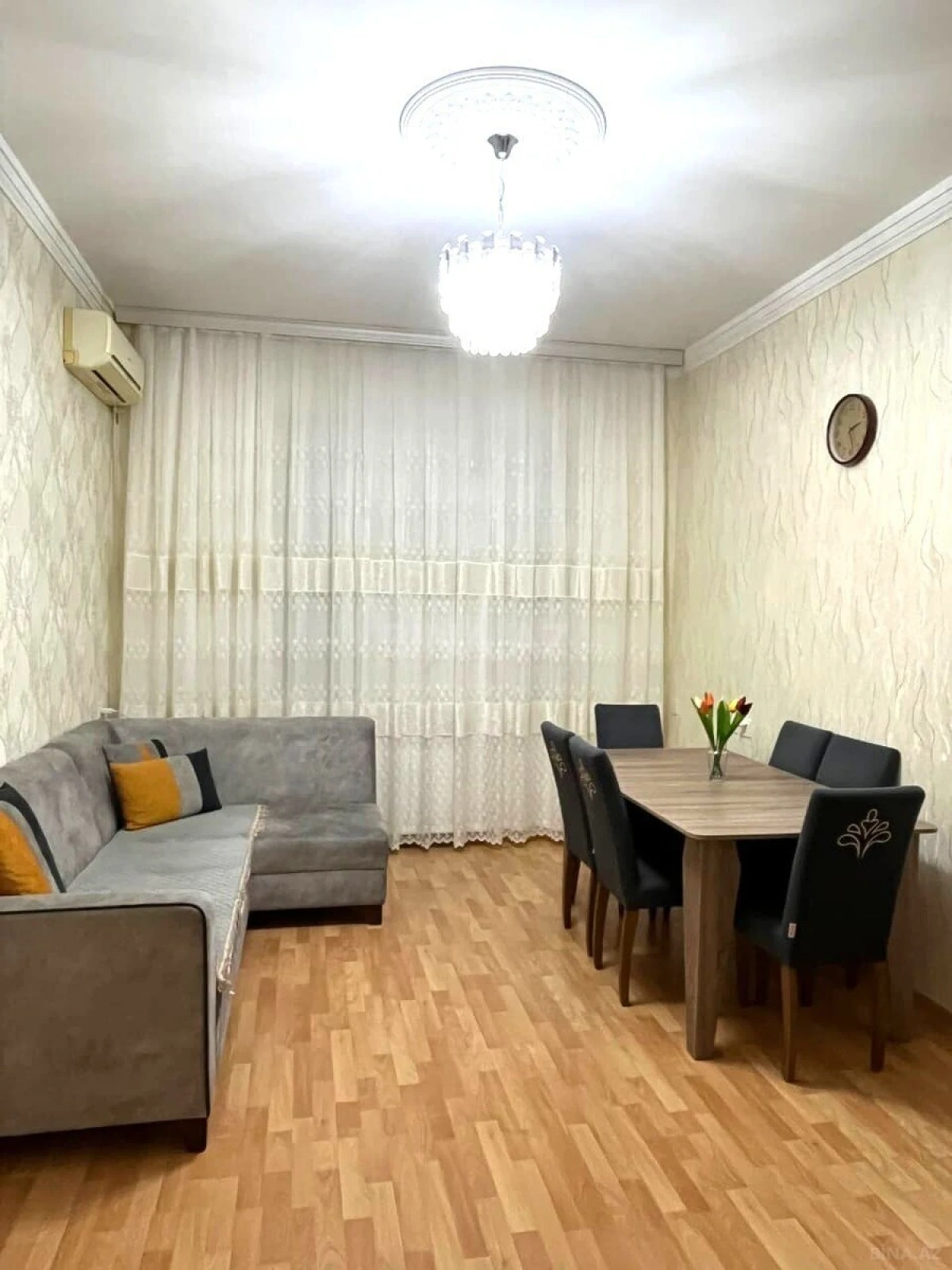 Satılır 3 otaqlı mənzil 76 m²