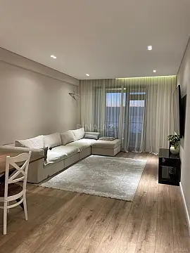 Satılır 3 otaqlı mənzil 108 m²