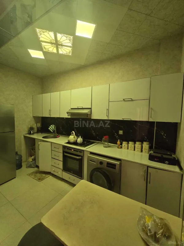Satılır 2 otaqlı mənzil 66 m²