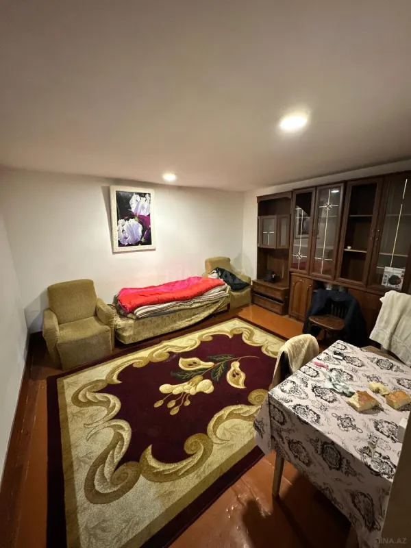 Satılır 2 otaqlı mənzil 63 m²