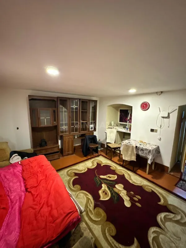 Satılır 2 otaqlı mənzil 63 m²