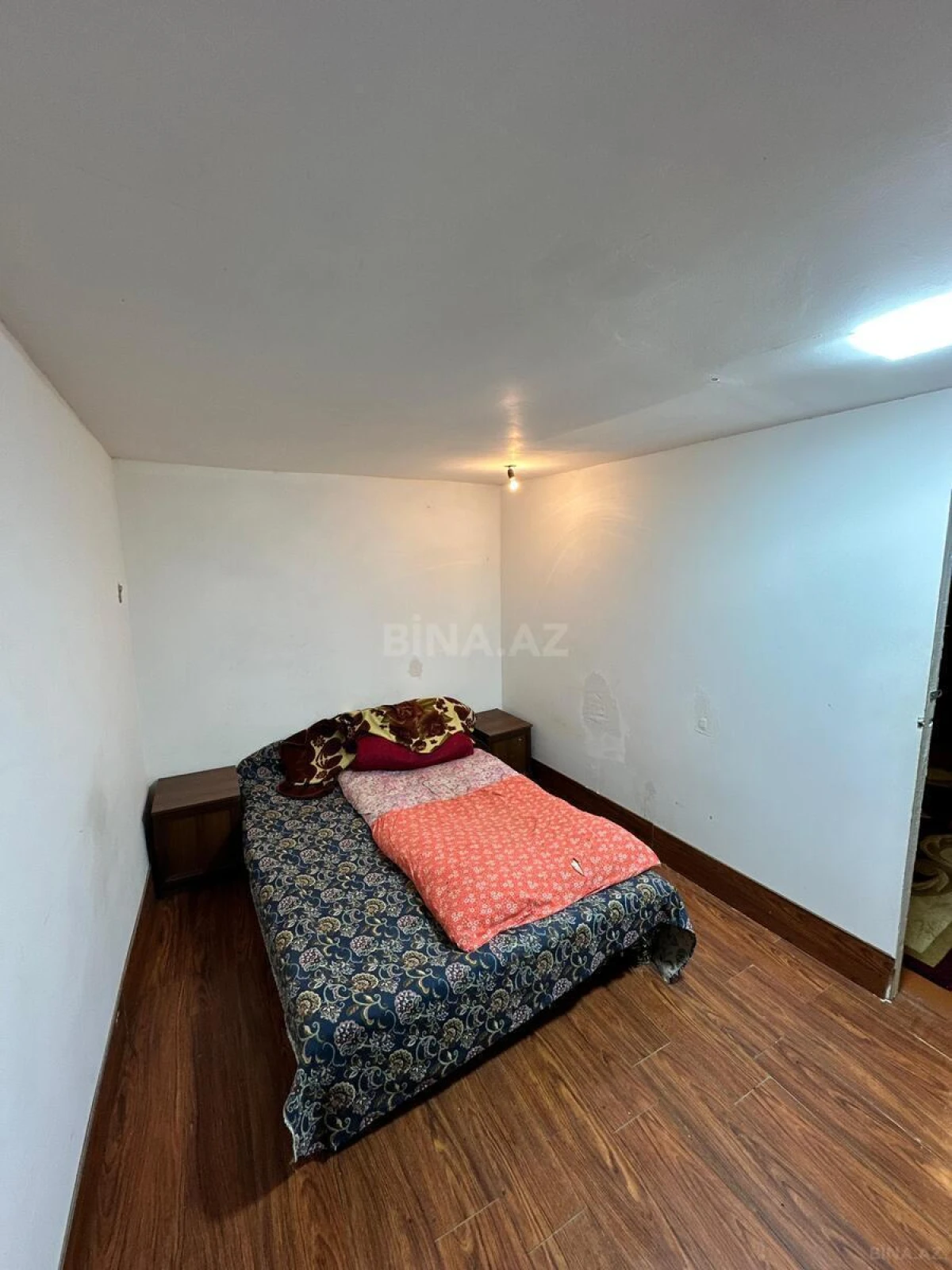 Satılır 2 otaqlı mənzil 63 m²