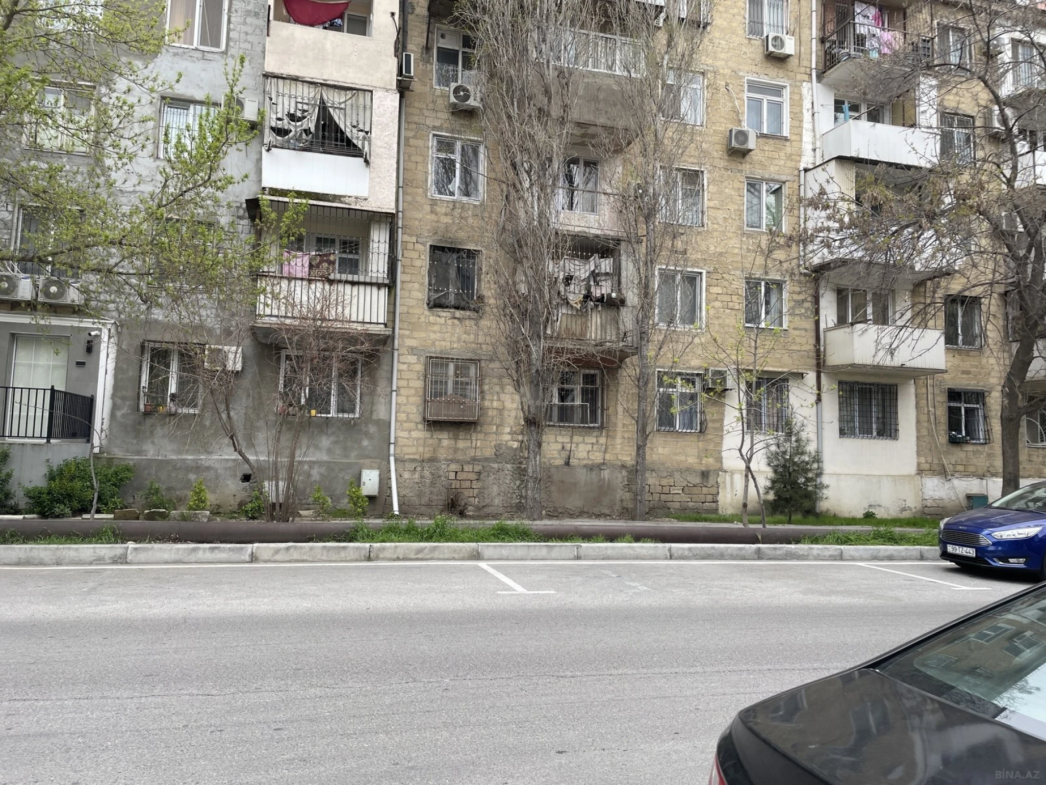 Satılır 1 otaqlı mənzil 35 m²