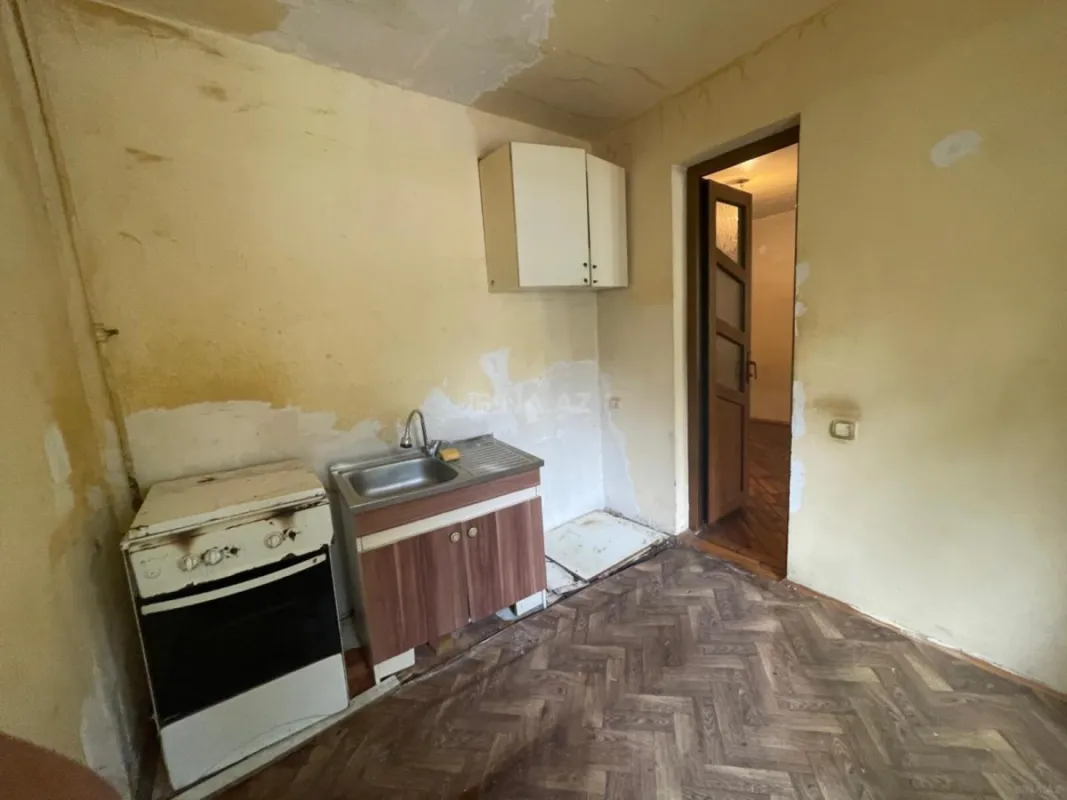 Satılır 1 otaqlı mənzil 35 m²