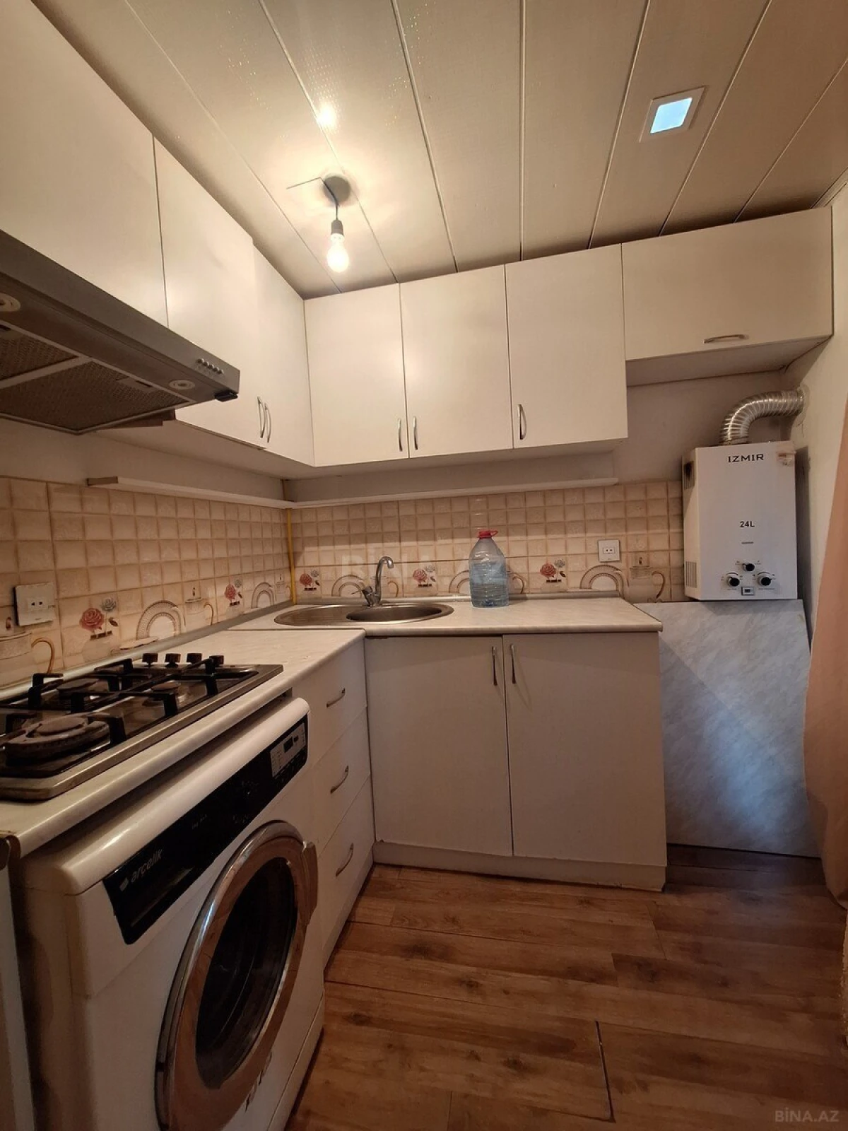 Kirayə verilir 2 otaqlı mənzil 45 m²