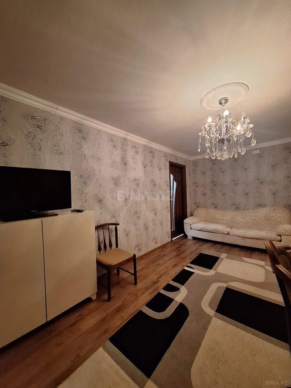 Kirayə verilir 2 otaqlı mənzil 45 m²