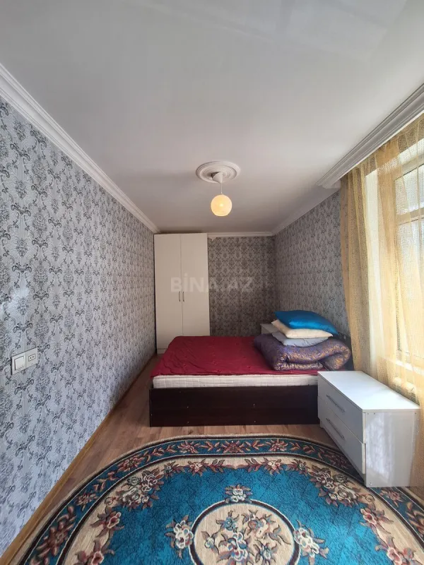 Kirayə verilir 2 otaqlı mənzil 45 m²