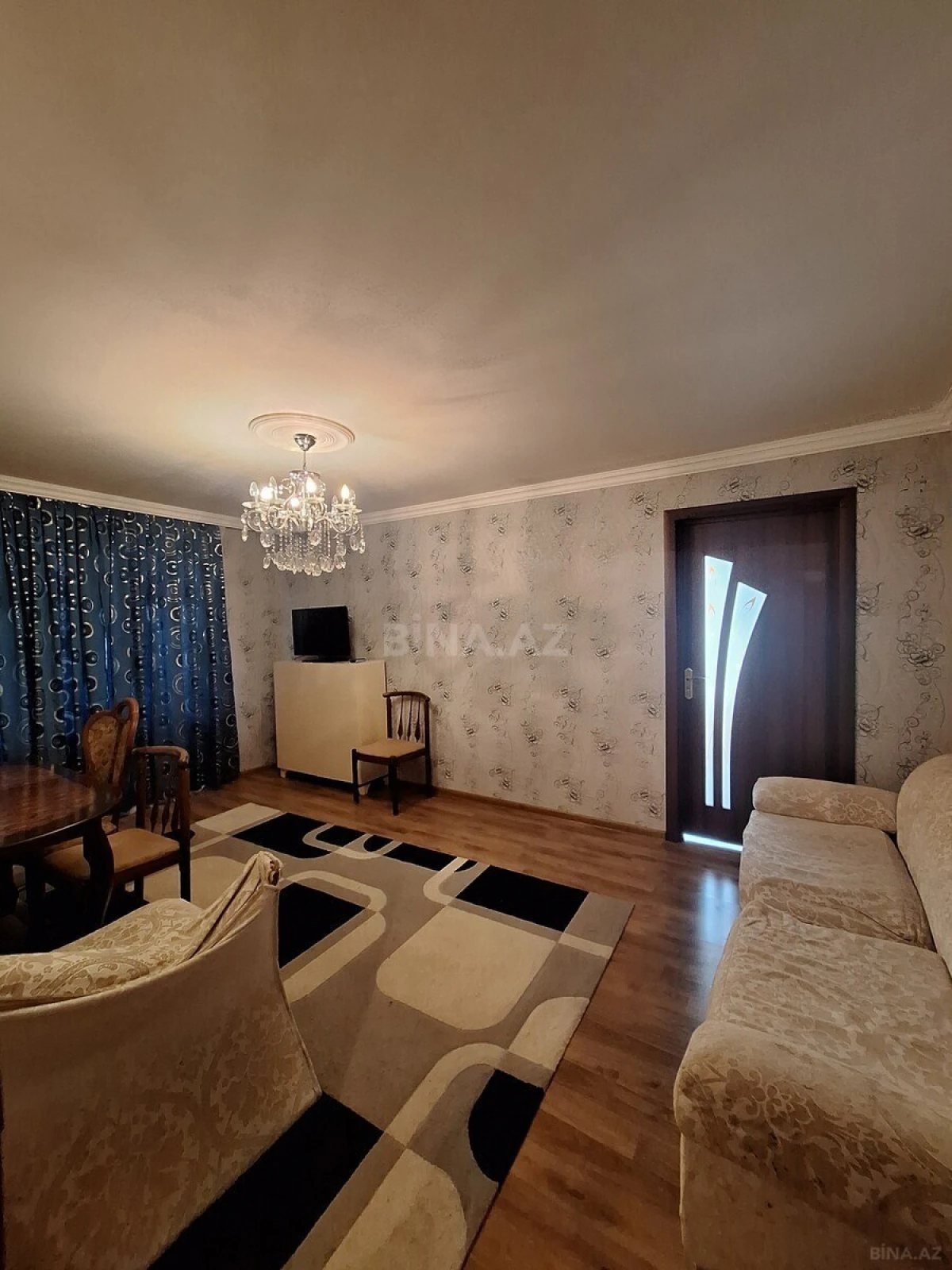 Kirayə verilir 2 otaqlı mənzil 45 m²