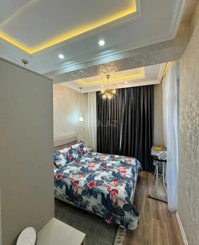 Kirayə verilir 2 otaqlı mənzil 50 m²