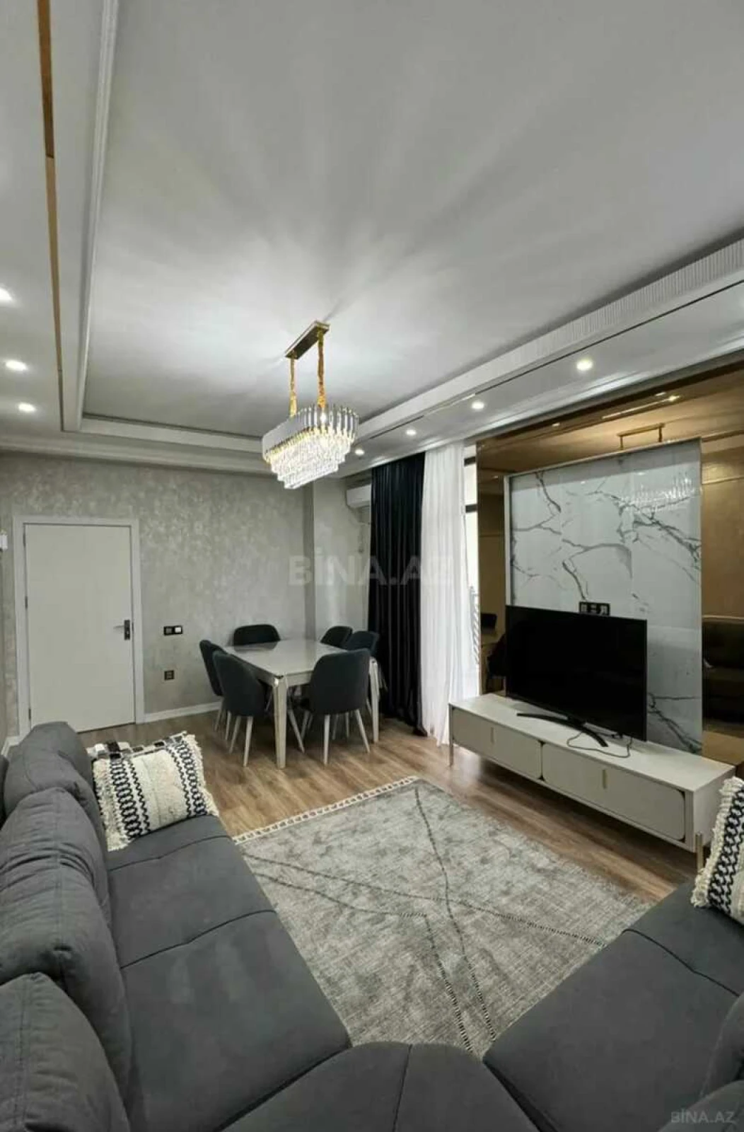 Kirayə verilir 2 otaqlı mənzil 50 m²