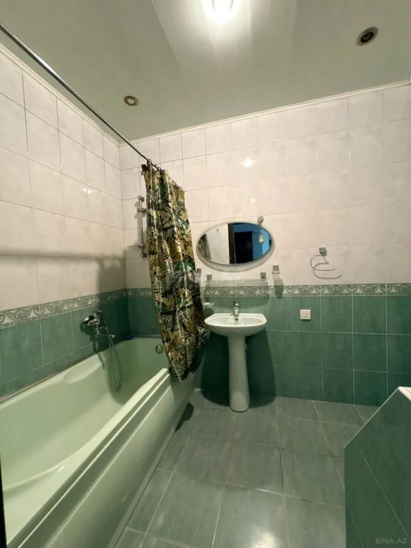 Kirayə verilir 2 otaqlı mənzil 60 m²