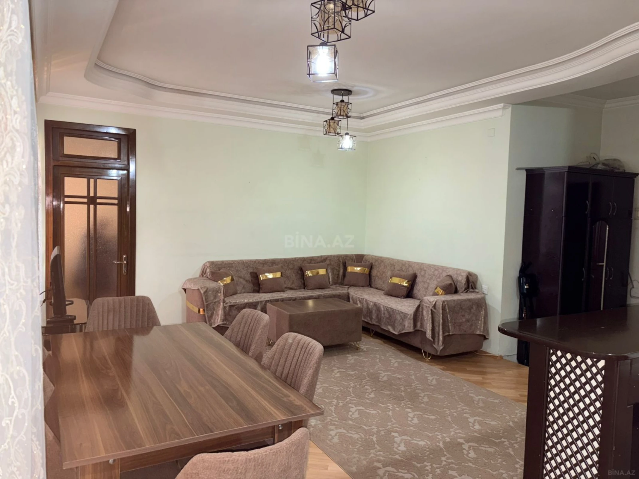 Kirayə verilir 2 otaqlı mənzil 60 m²