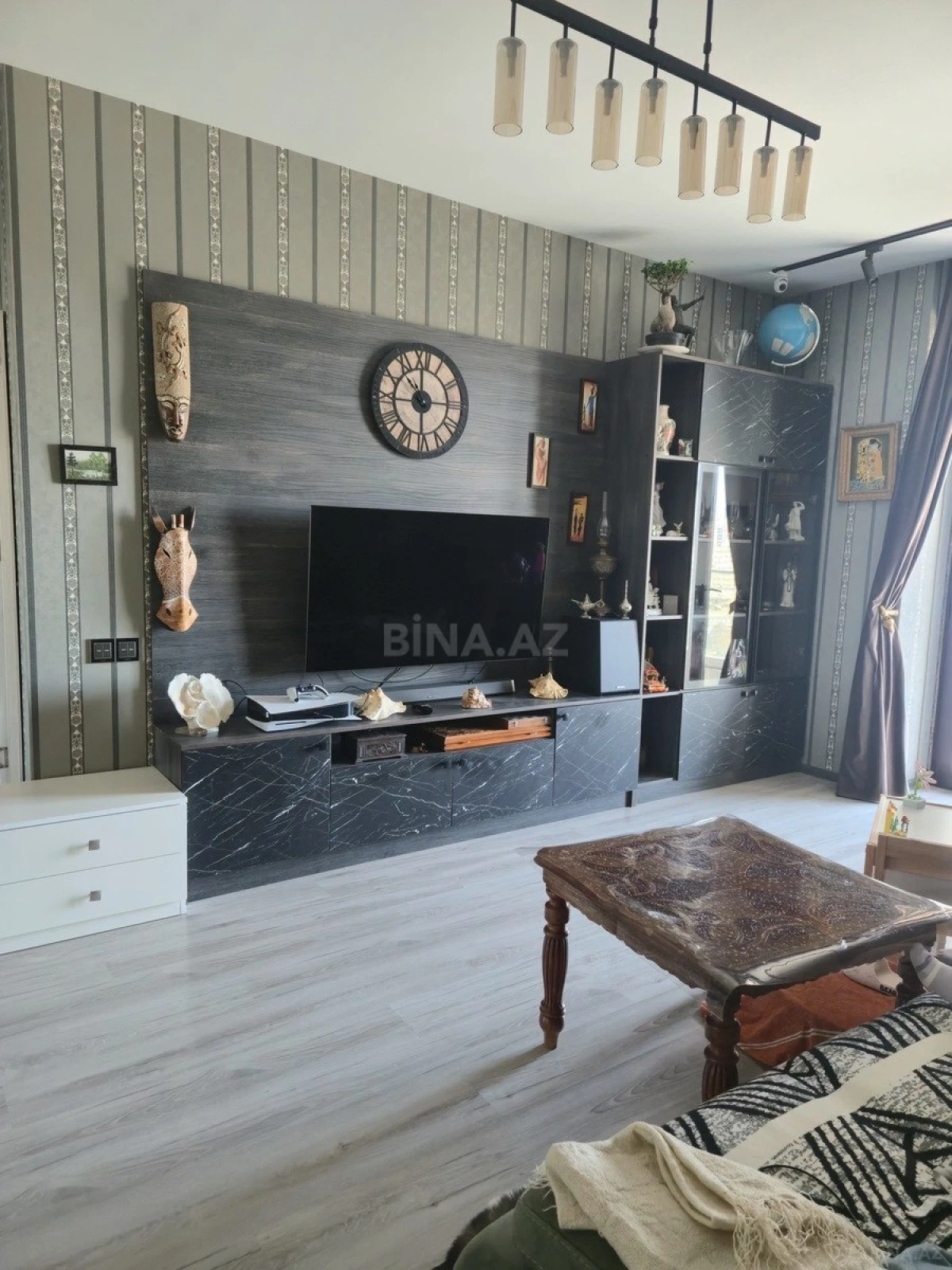 Satılır 2 otaqlı mənzil 67 m²