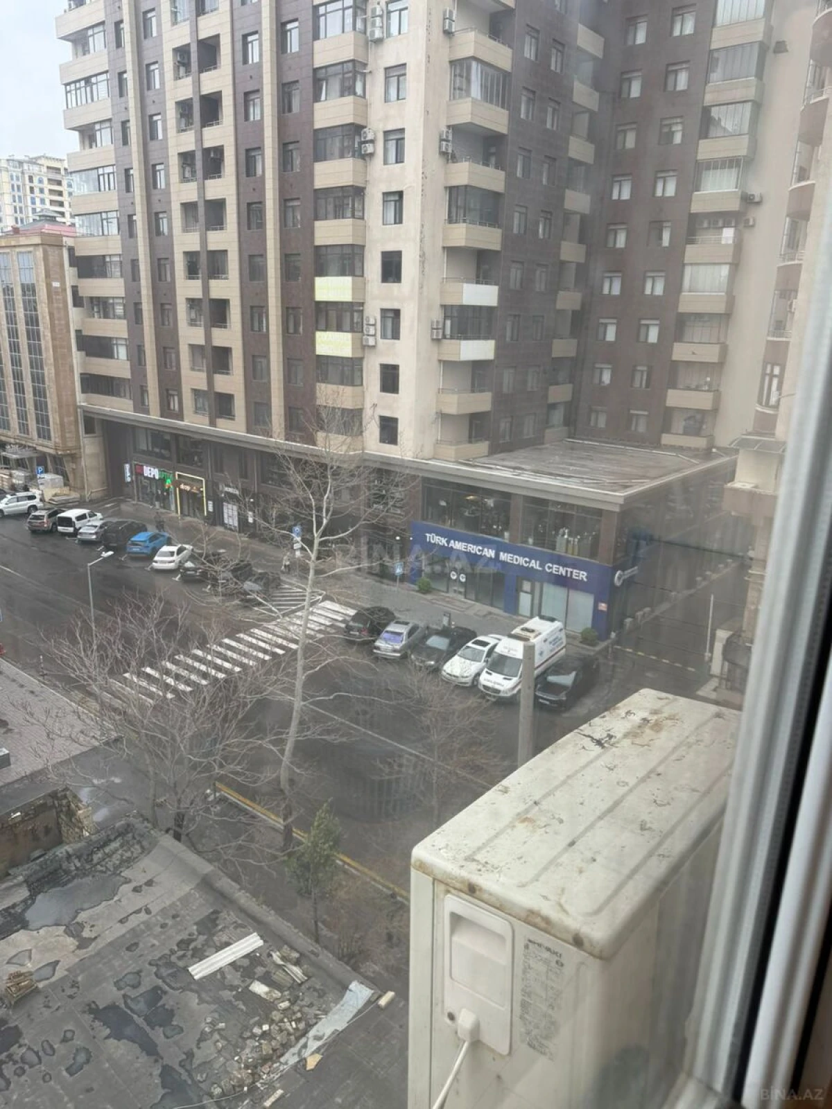 Kirayə verilir 3 otaqlı mənzil 105 m²