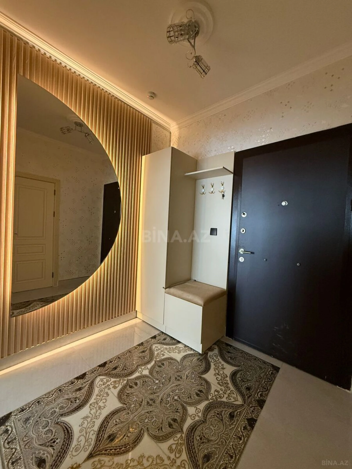 Kirayə verilir 2 otaqlı mənzil 53 m²