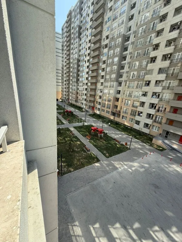Kirayə verilir 2 otaqlı mənzil 53 m²