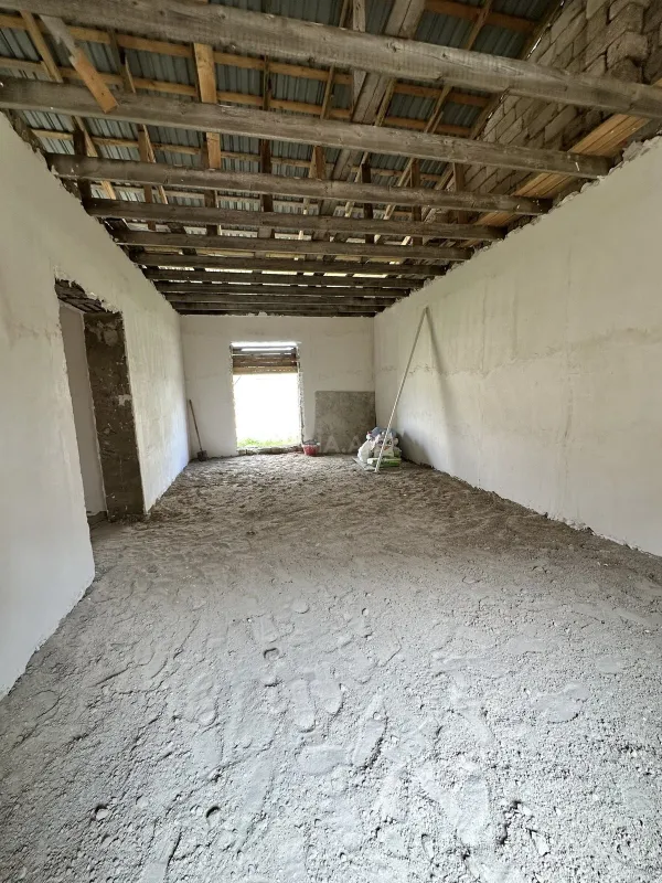 Satılır 3 otaqlı həyət evi 140 m²