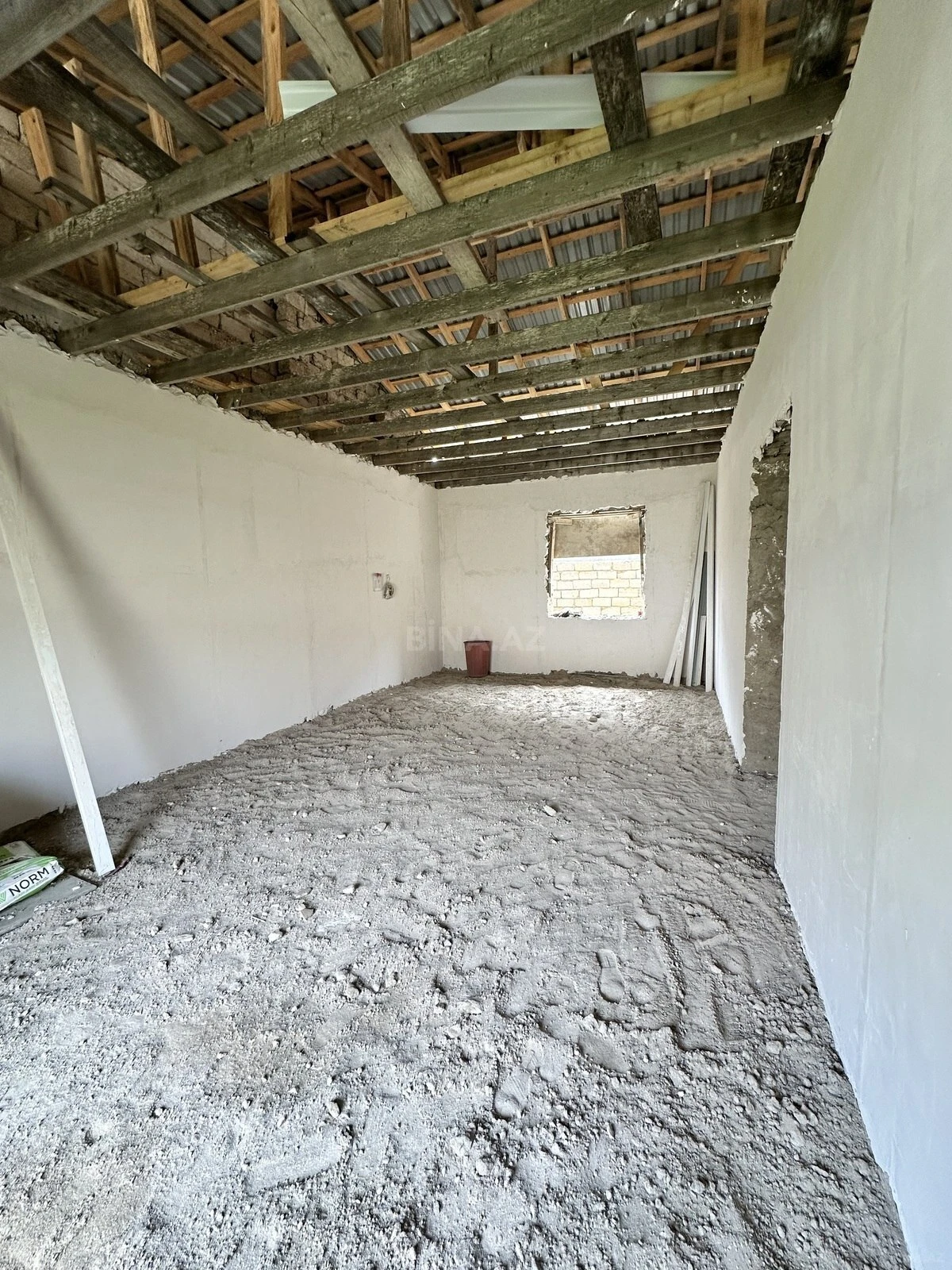 Satılır 3 otaqlı həyət evi 140 m²