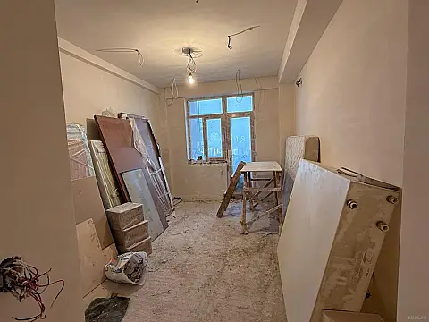 Satılır 2 otaqlı mənzil 85 m²