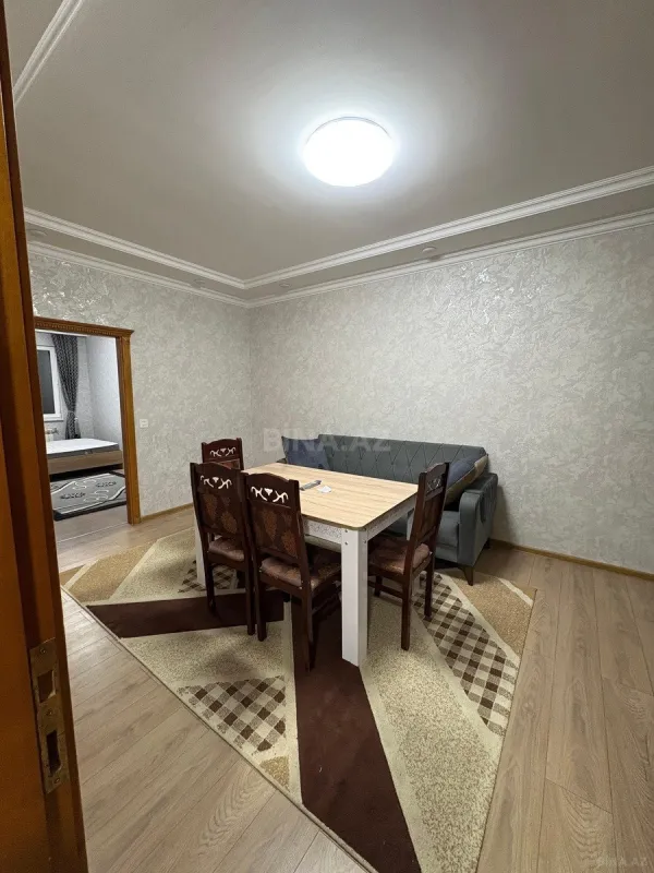 Kirayə verilir 2 otaqlı mənzil 55 m²
