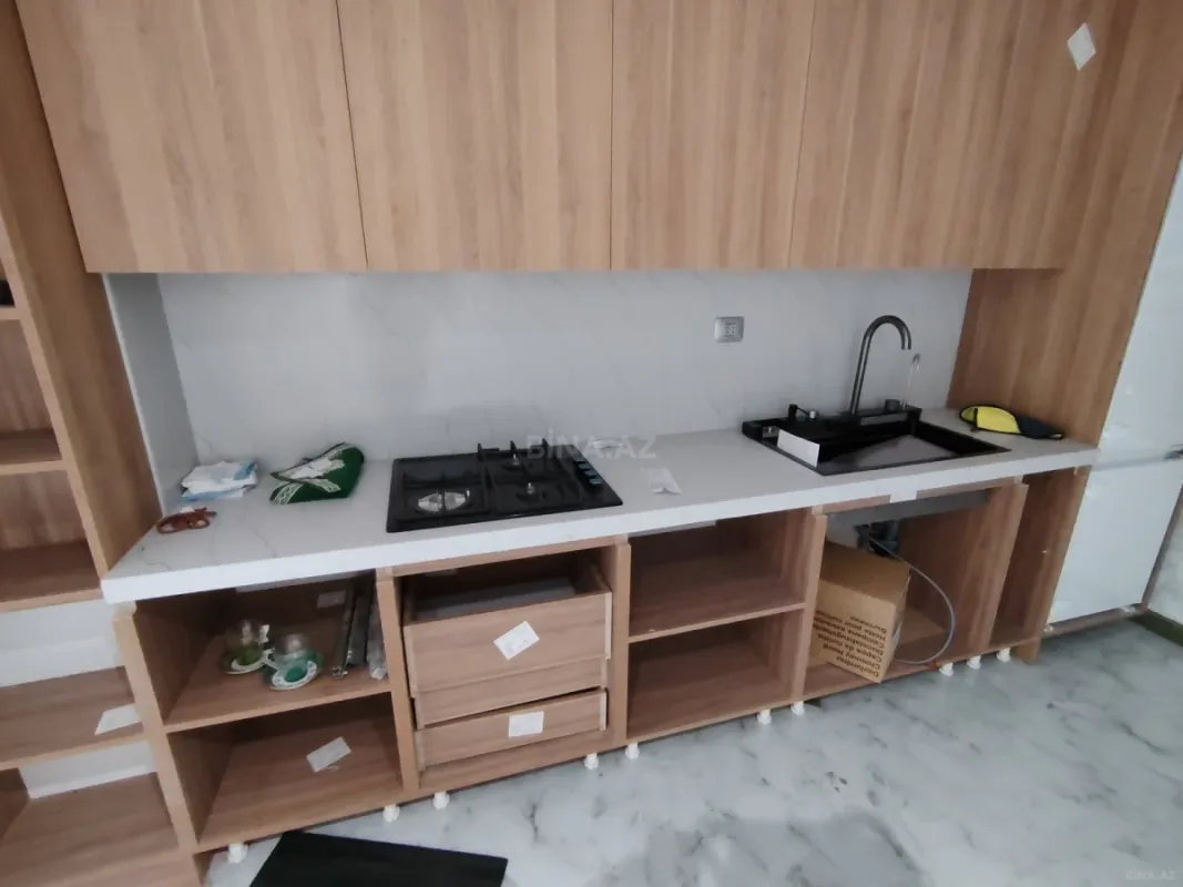 Satılır 3 otaqlı mənzil 117 m²