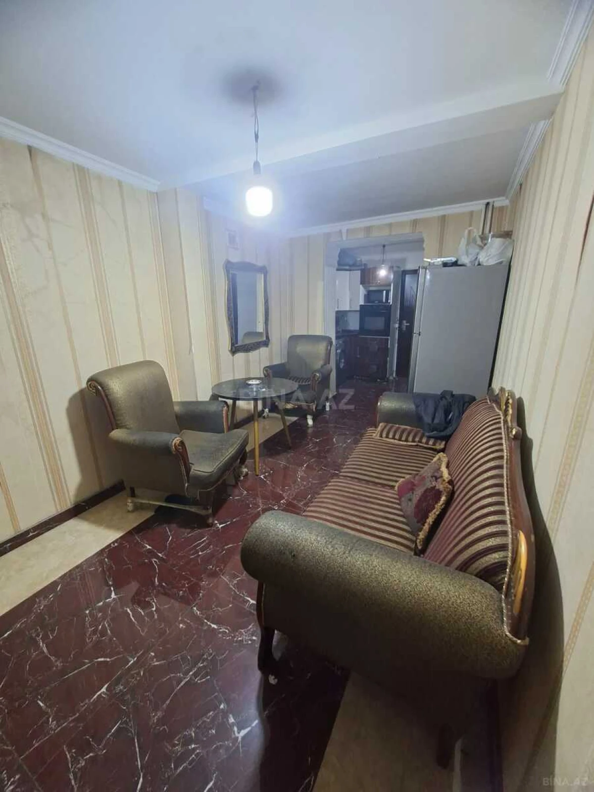 Satılır 2 otaqlı mənzil 68 m²