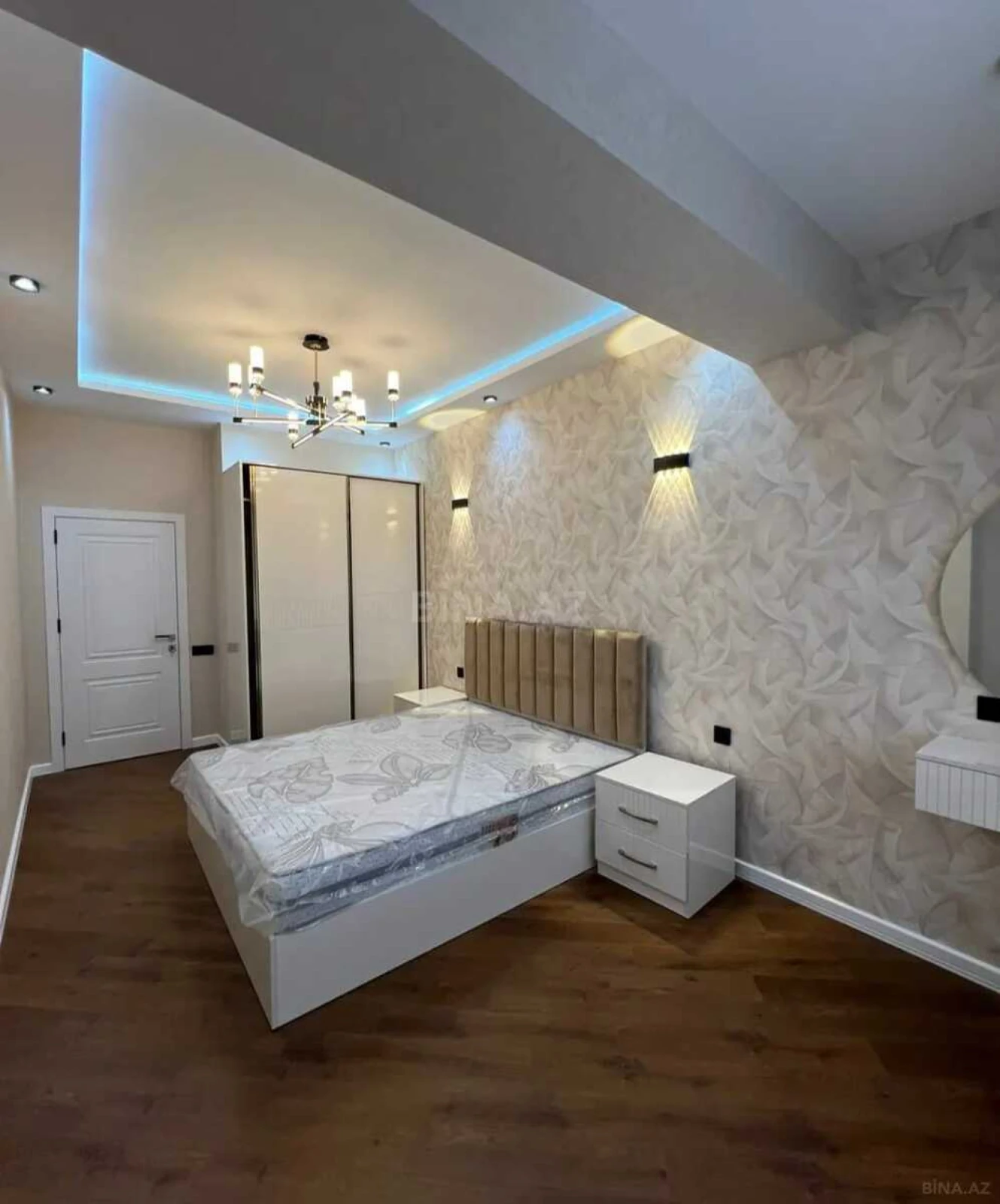 Kirayə verilir 2 otaqlı mənzil 60 m²