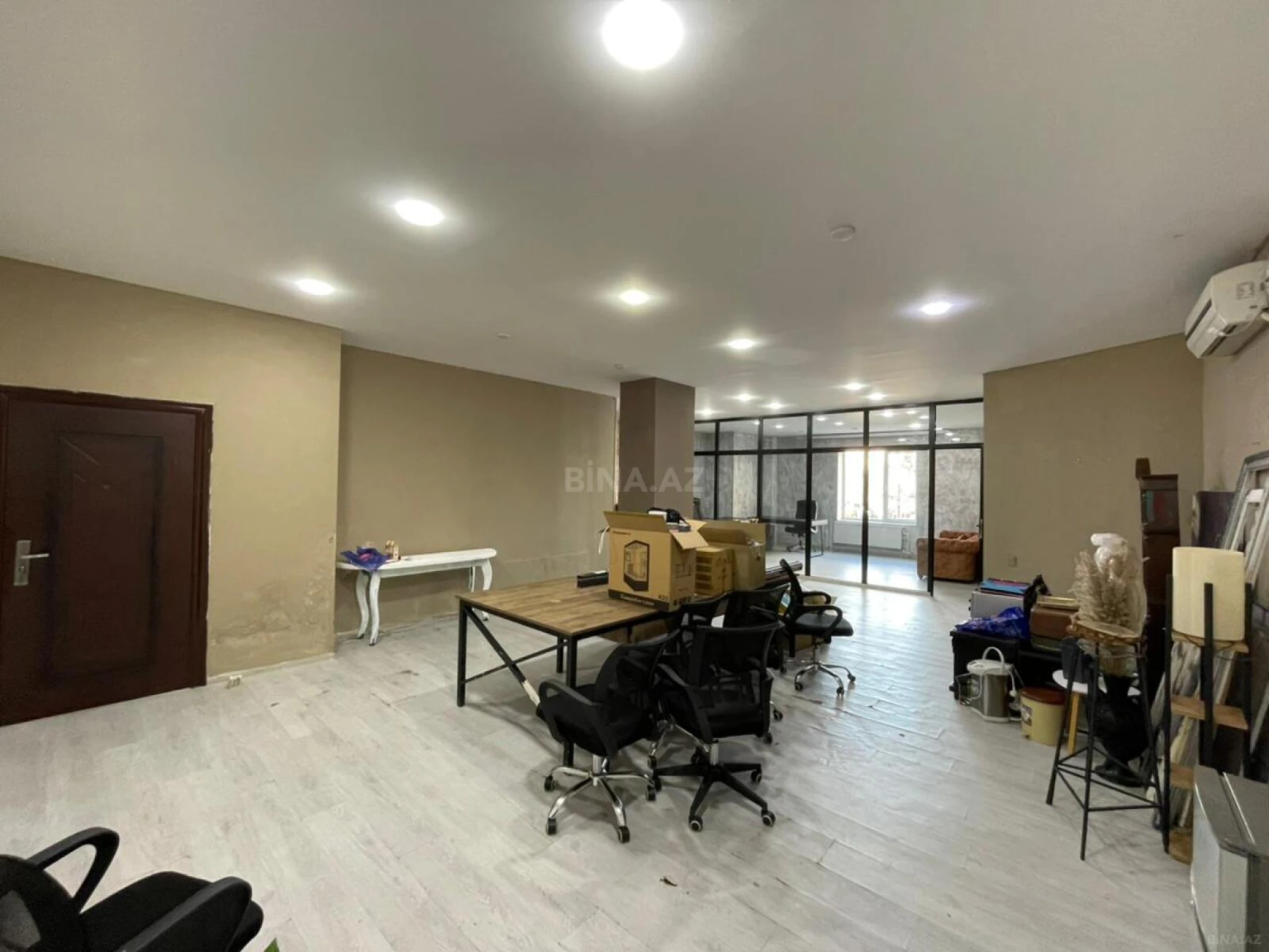 Kirayə verilir 3 otaqlı ofis 100 m²