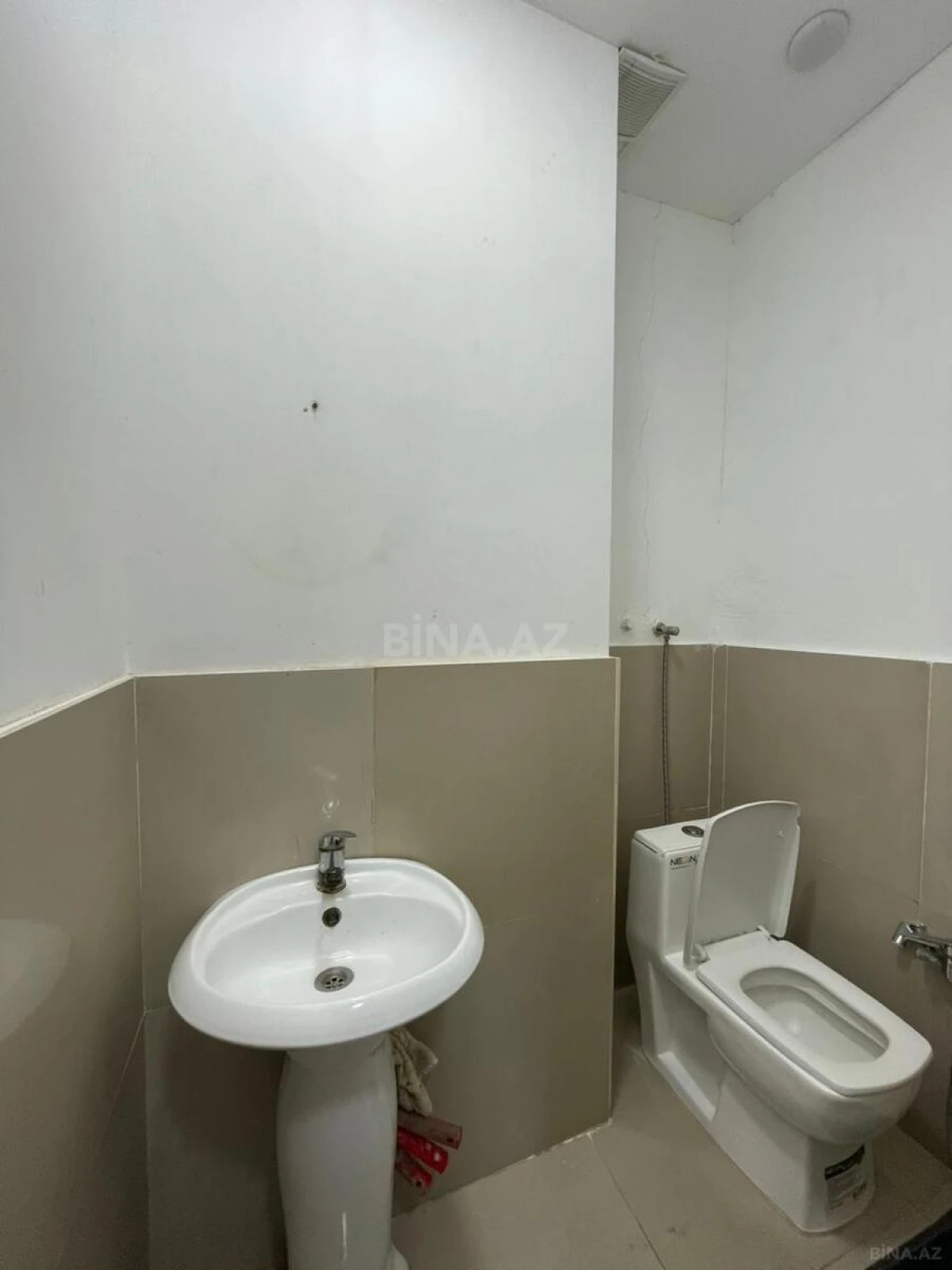 Kirayə verilir 3 otaqlı ofis 100 m²