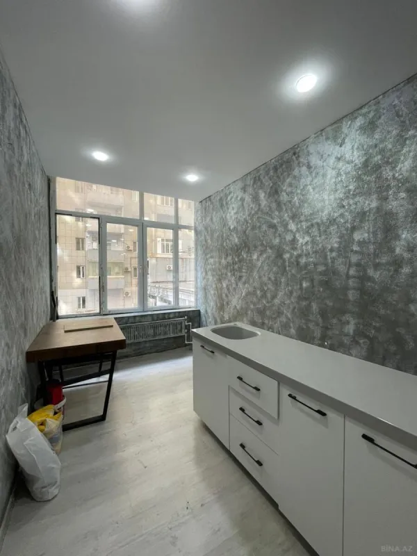 Kirayə verilir 3 otaqlı ofis 100 m²