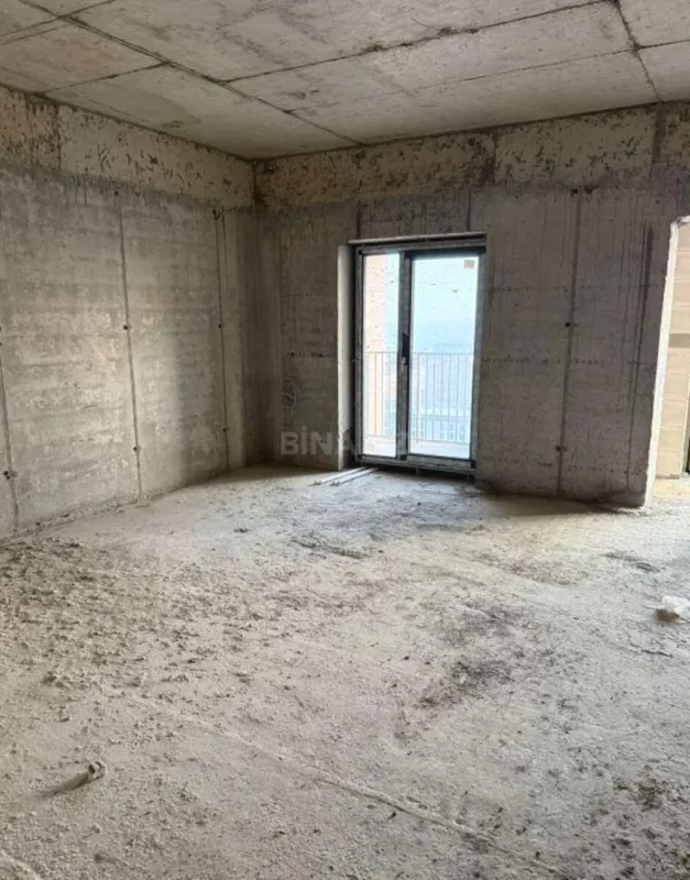 Satılır 3 otaqlı mənzil 127 m²
