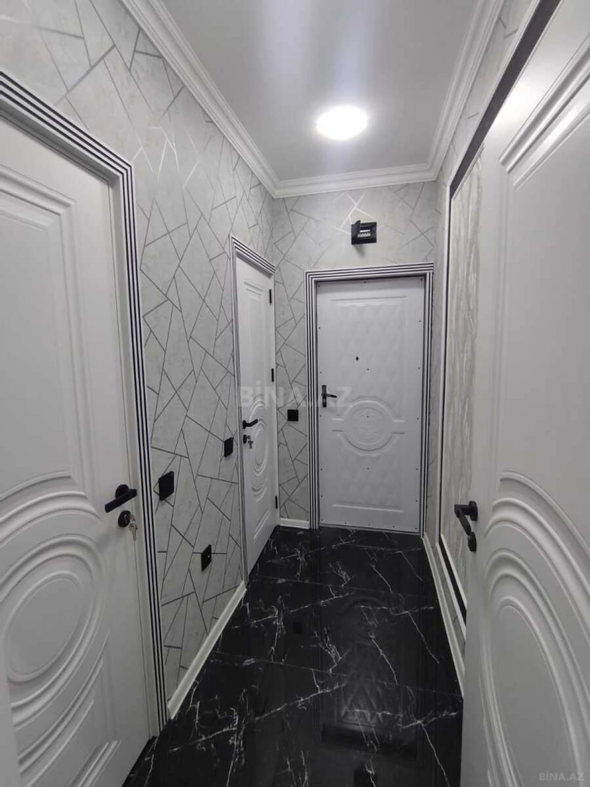 Satılır 2 otaqlı mənzil 55 m²