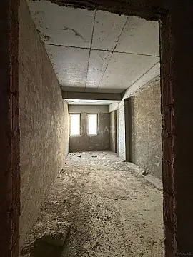 Satılır 3 otaqlı mənzil 158 m²