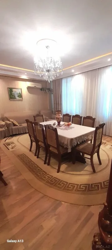Satılır 3 otaqlı mənzil 100 m²
