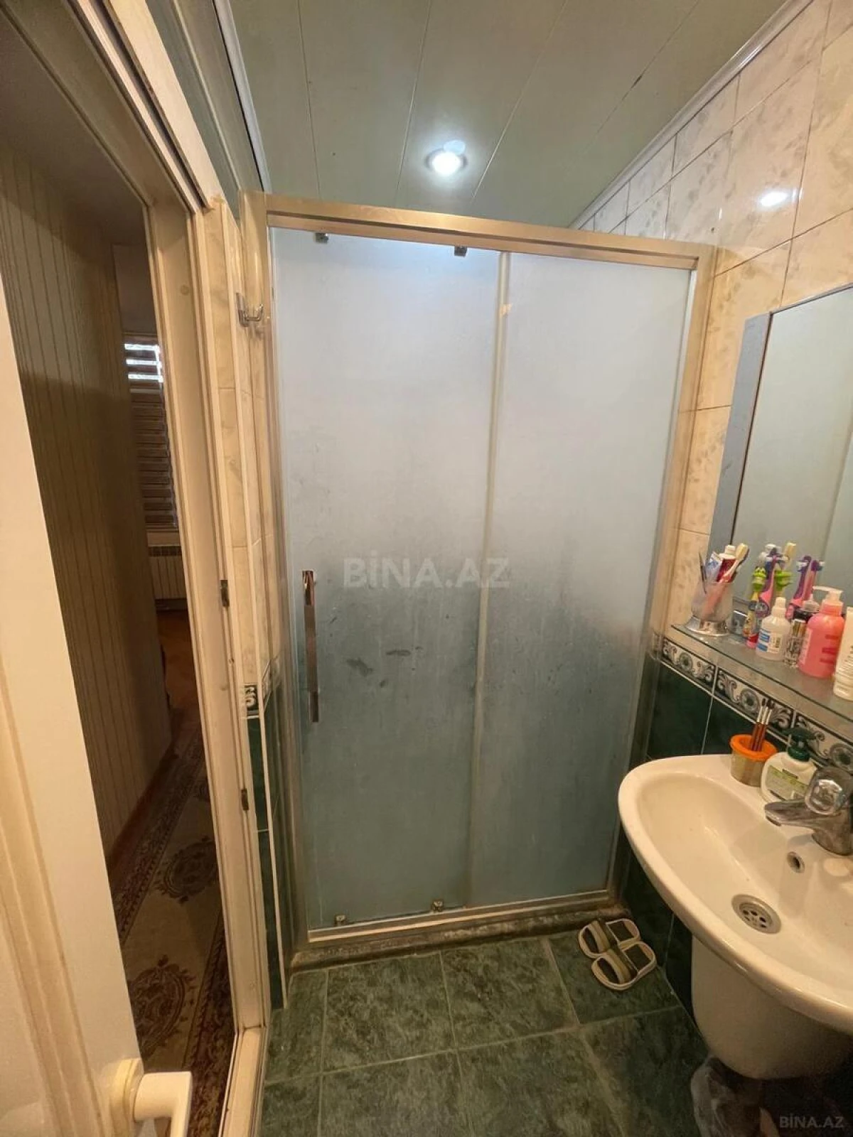 Satılır 3 otaqlı mənzil 98 m²