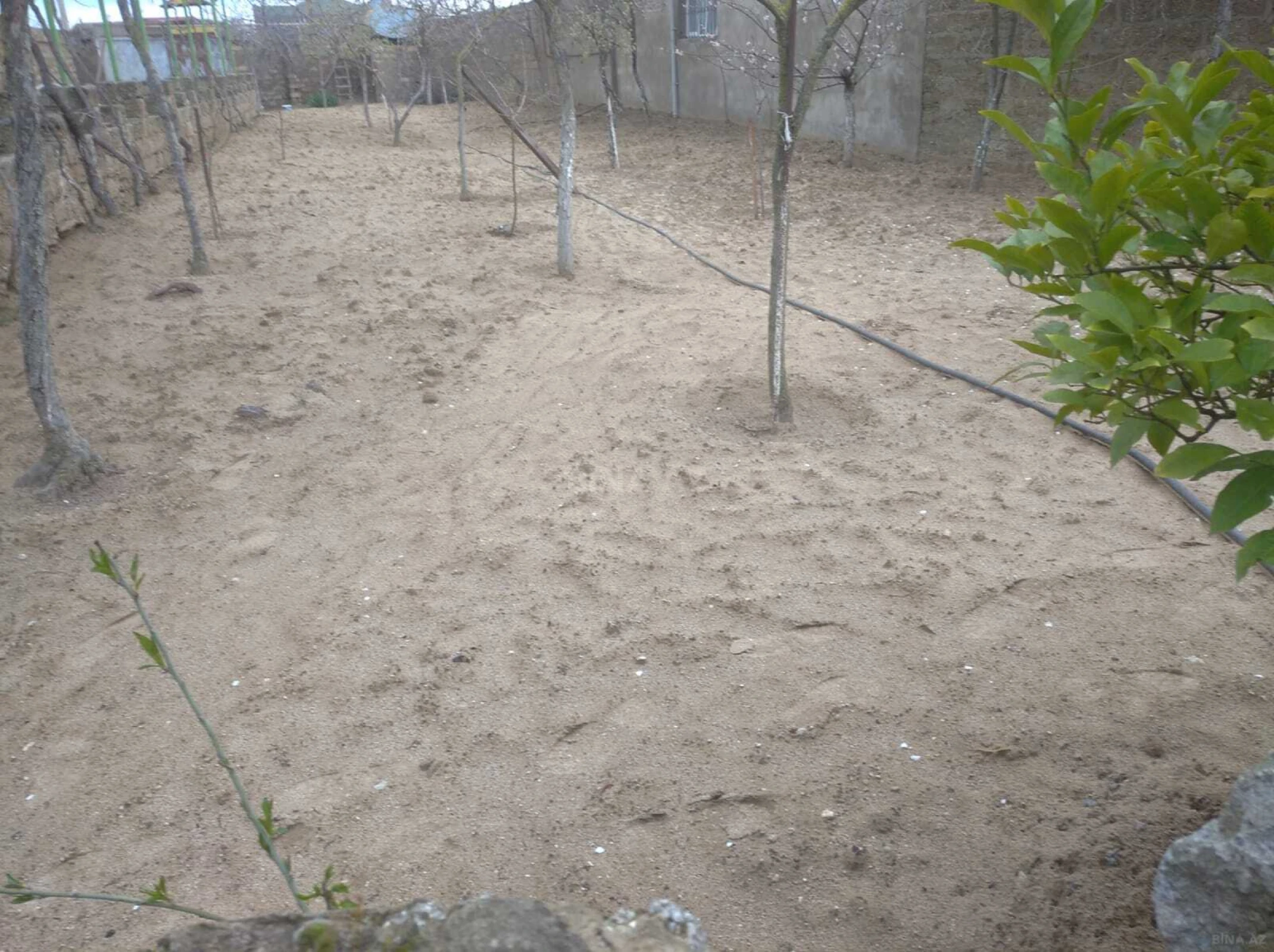 Satılır torpaq sahəsi 4 m²