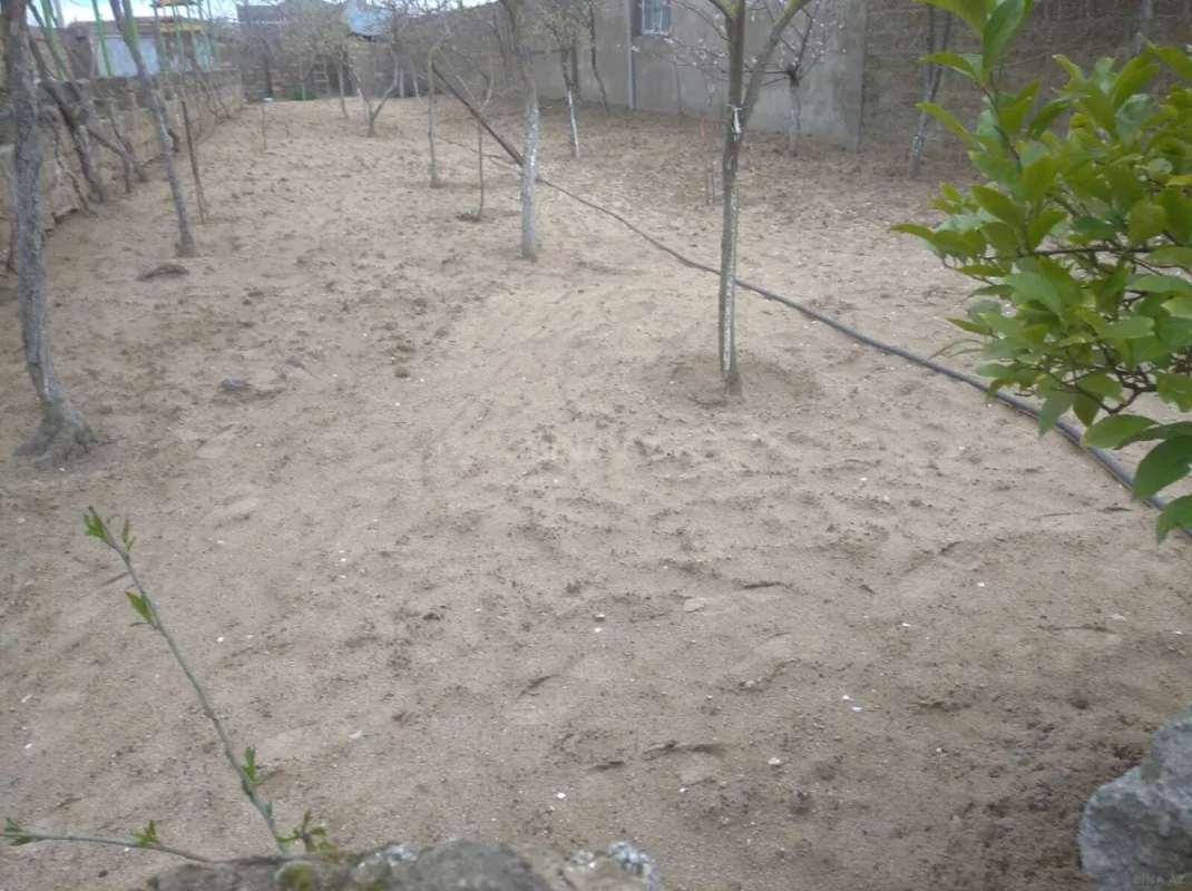 Satılır torpaq sahəsi 4 m²
