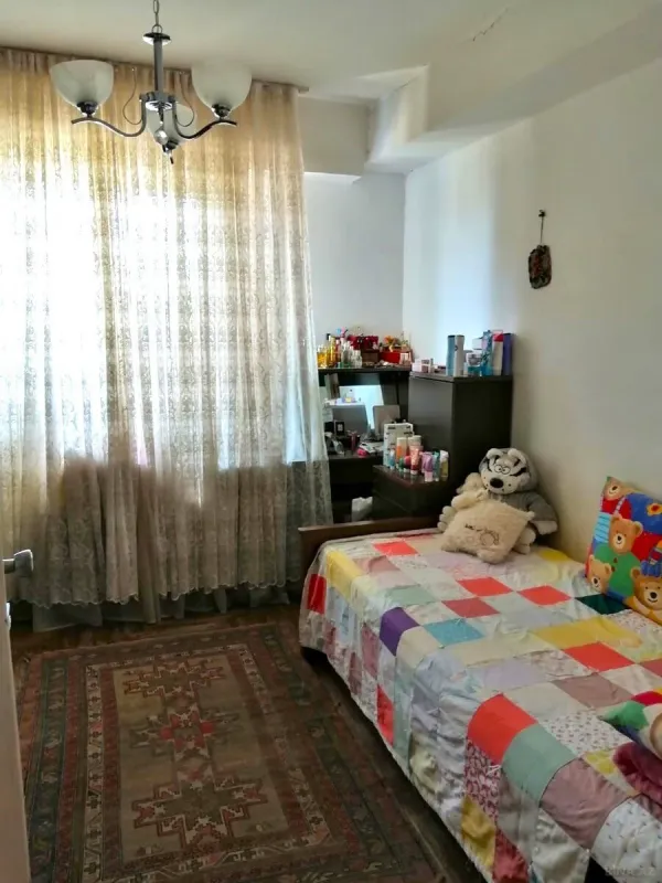 Satılır 3 otaqlı mənzil 80 m²