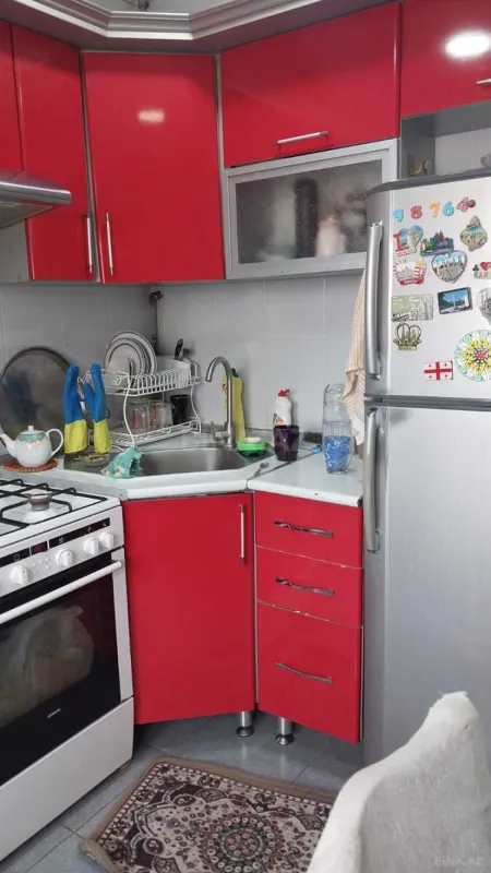 Satılır 3 otaqlı mənzil 90 m²
