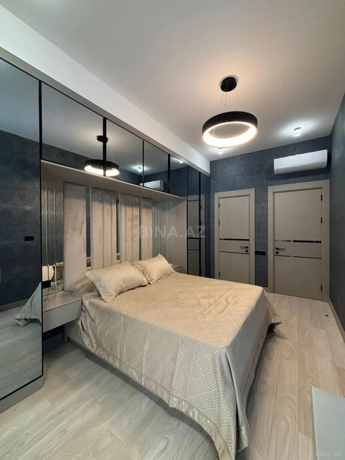 Kirayə verilir 3 otaqlı mənzil 120 m²