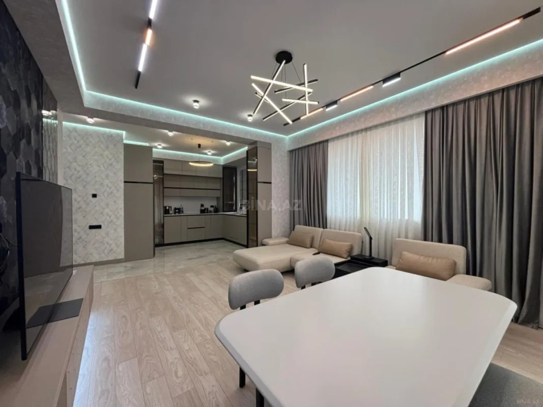 Kirayə verilir 3 otaqlı mənzil 120 m²