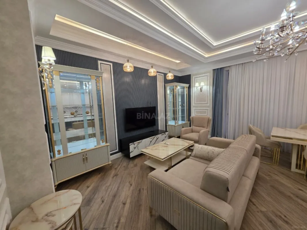 Kirayə verilir 3 otaqlı mənzil 120 m²