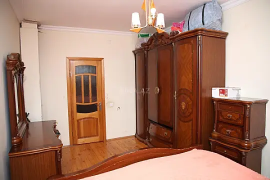 Satılır 3 otaqlı mənzil 80 m²
