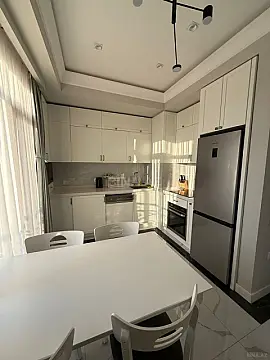 Kirayə verilir 3 otaqlı mənzil 124 m² — Bakı 3 otaq 124.00 m²