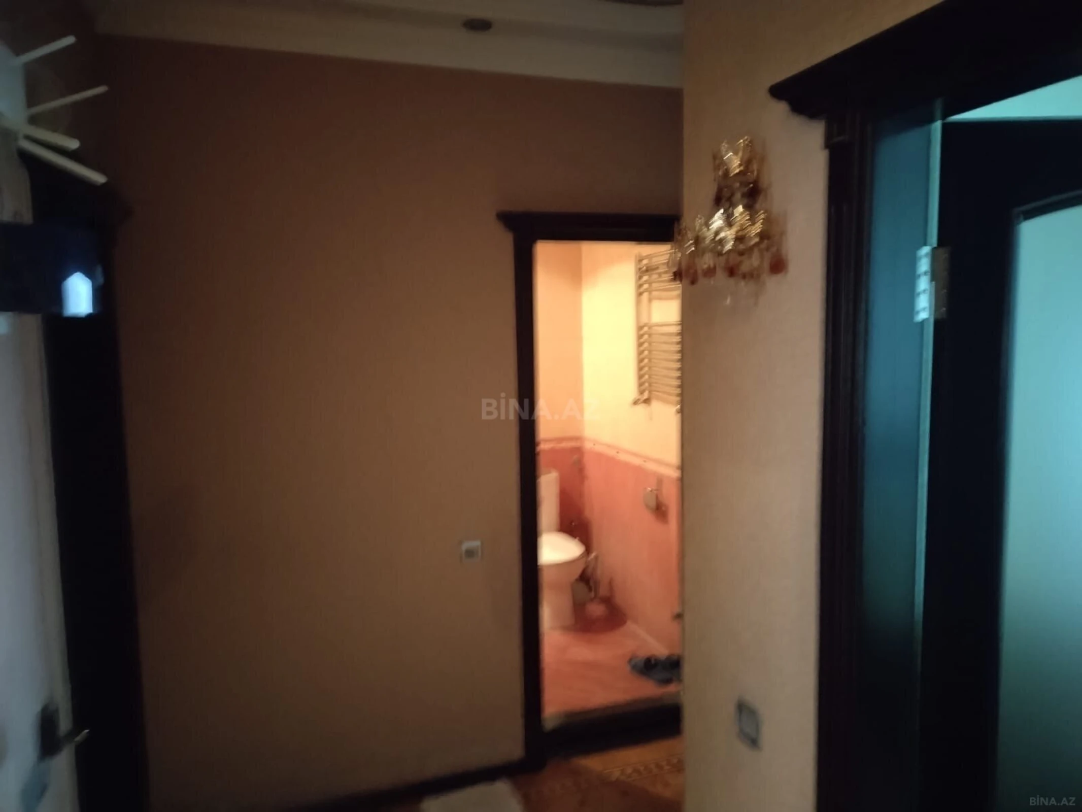 Satılır 2 otaqlı mənzil 62 m²