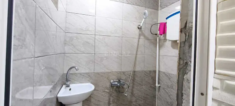Satılır 2 otaqlı həyət evi 34 m²