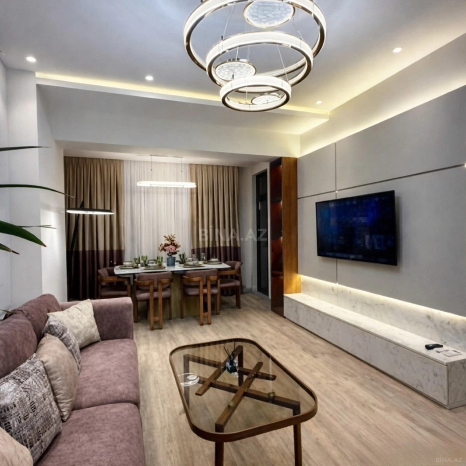 Satılır 2 otaqlı mənzil 70 m²